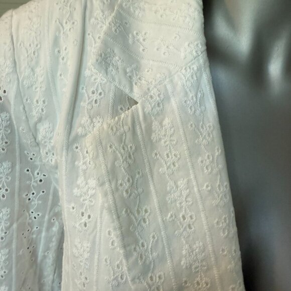 WeWoreWhat Oversized White Lace Cotton Eyelet Blazer NWT Size Small - Picture 4 of 7
